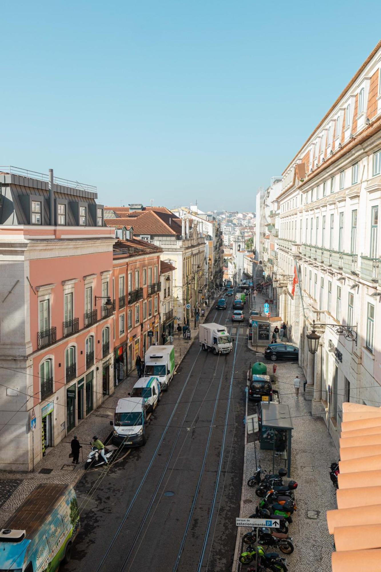 Almaria - Officina Real Apartments | Chiado Lisbon Exterior photo